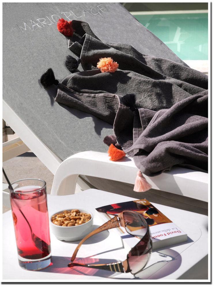 Brit Hotel Confort Le Revest Sainte-Maxime Exterior foto